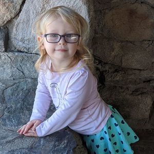 Meet your Posher, Emil